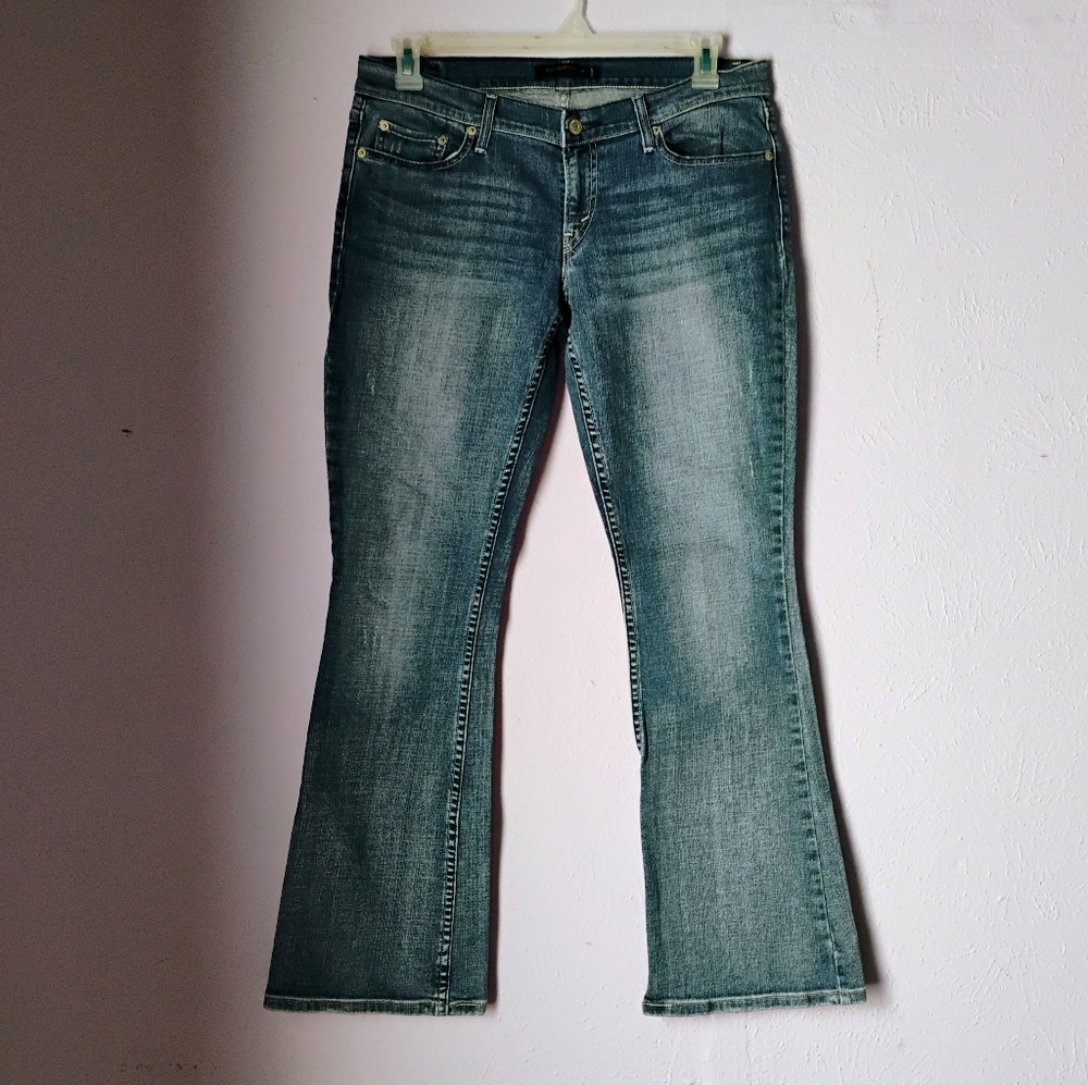 Levi's Too Super Low 524 - Sz 11